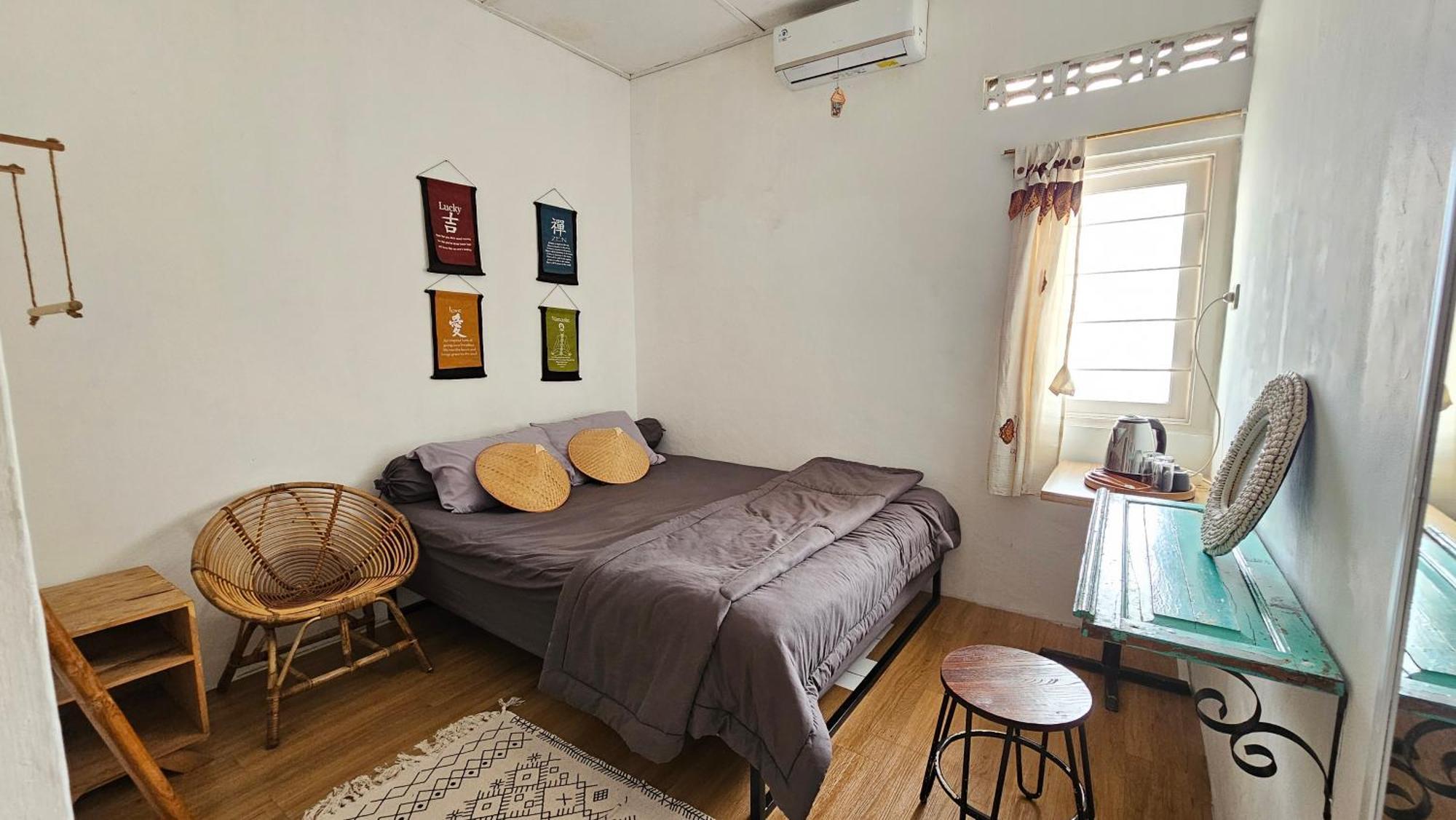 Oke Baik Hostel Джокьякарта Экстерьер фото